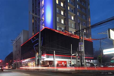 red planet aurora boulevard|red planet hotel manila.